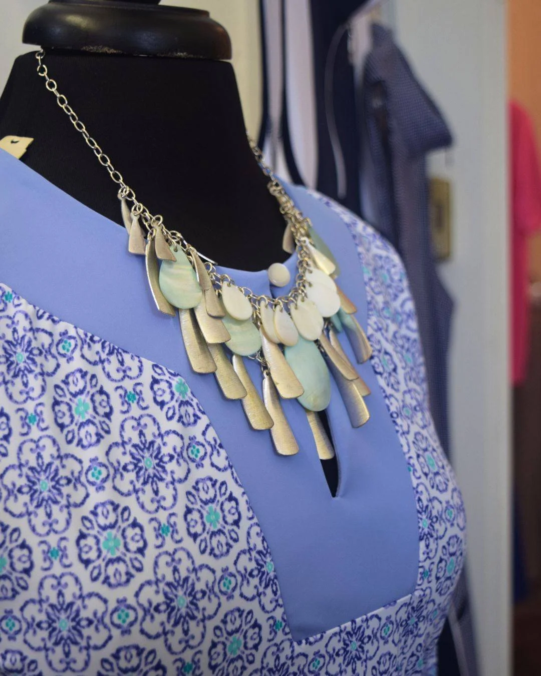 Sometimes you have to look a little closer. 👀

From the colors and textures to the tiny details that make a find one-of-a-kind, there&rsquo;s always something worth a second look at Hangers.