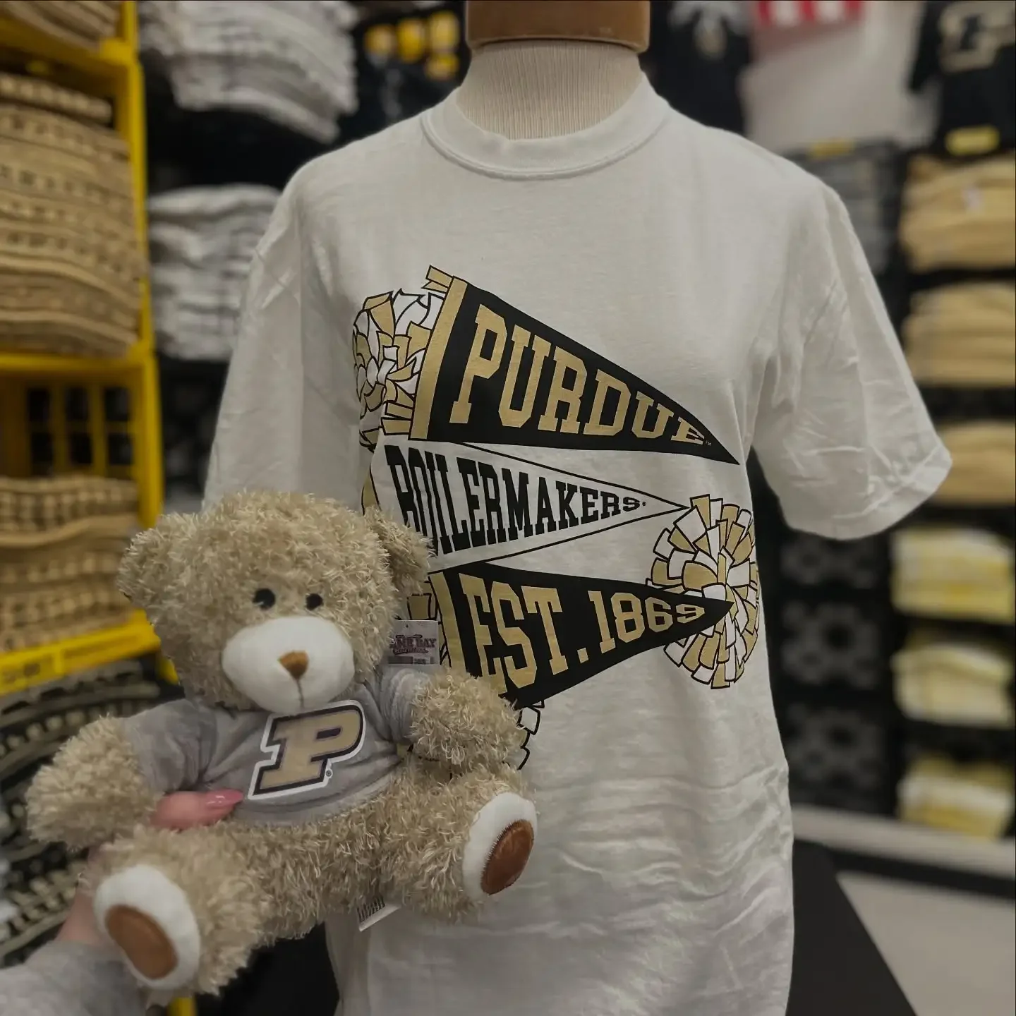 Best Purdue Gift Ideas: Under $30, $60, and Where to Go Big