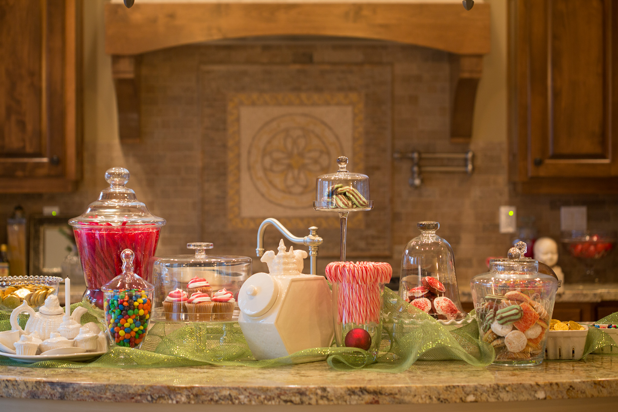 Lord Interior Design - Pete's Mountain Holiday Decorating-6.jpg