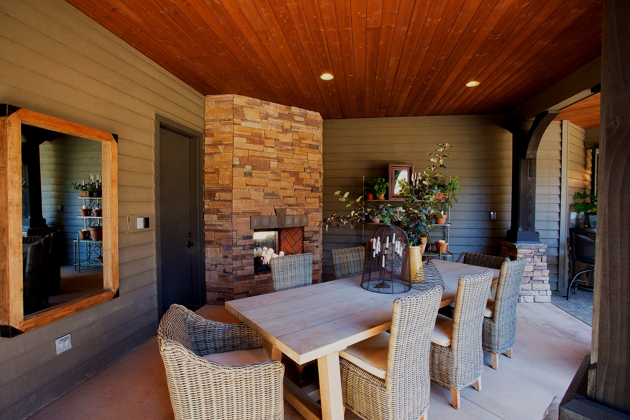 Lord+Interior+Design+-+Pete%27s+Mountain+Outdoor+Kitchen+and+Patio+Project-7.jpg