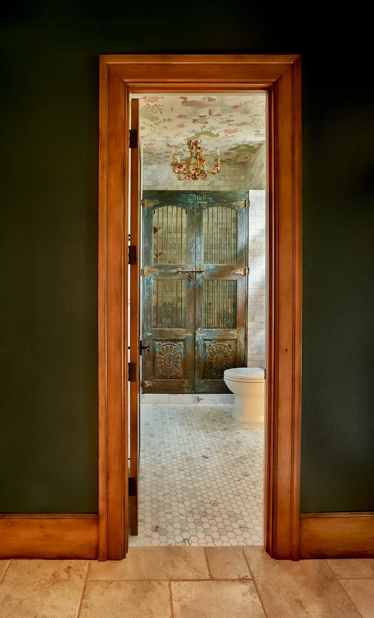 01_Lord_Jachter_entry_door_ 00029_v2.jpg