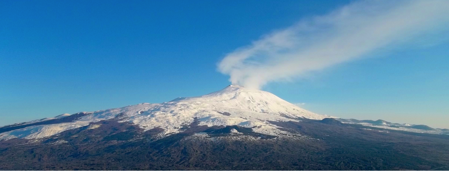 Passopisciaro-homepage-2-mt-etna.png