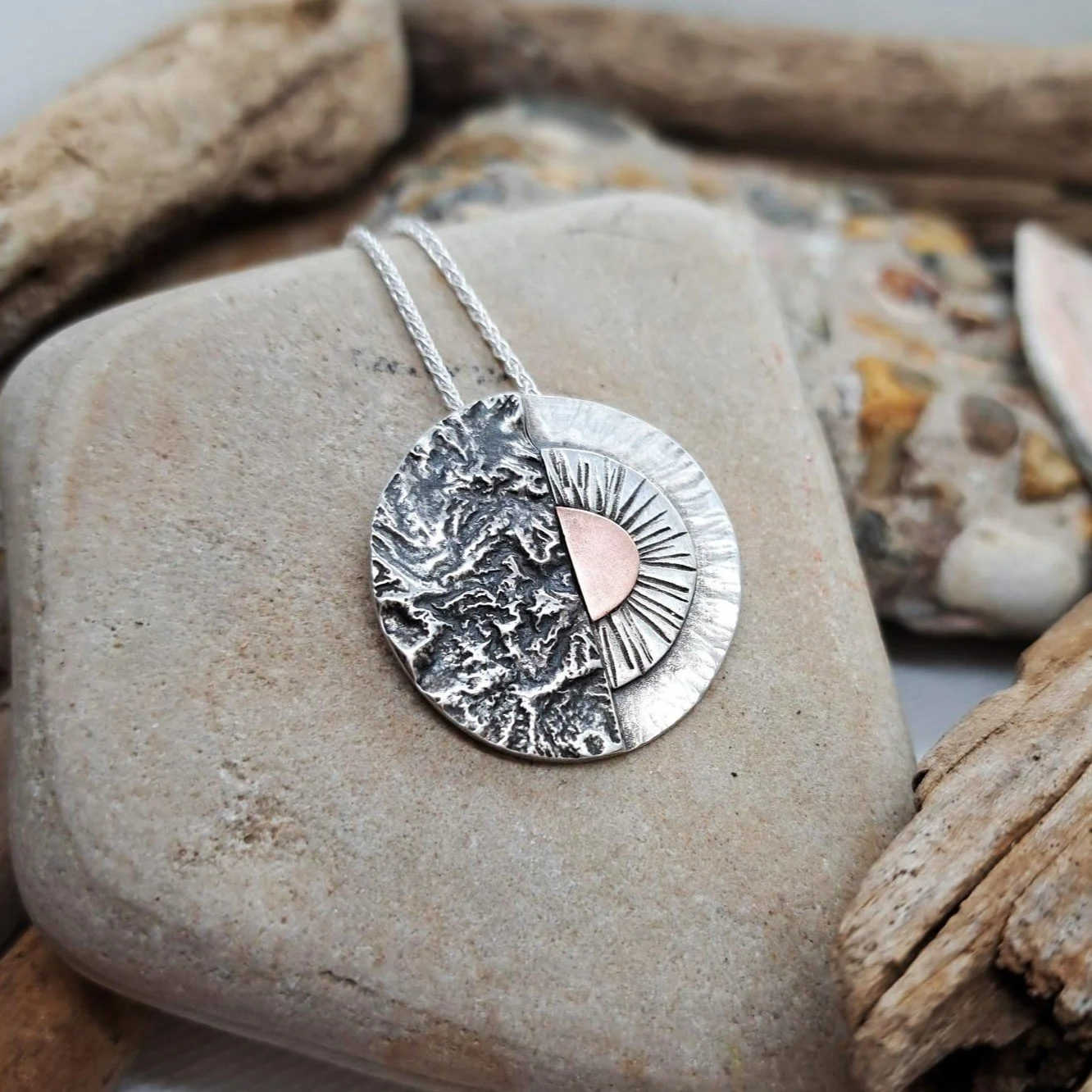 isaac pendant sun 15.jpg