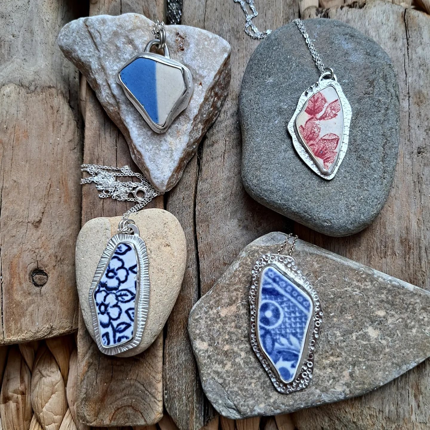 Four pendants using sea pottery, which has been shaped and tumbled by the ocean 🌊 Each one has a beautiful pattern from the original piece of pottery it came from, serendipitously chosen by the ocean as it sees fit ❤️

I'm busy working on commission