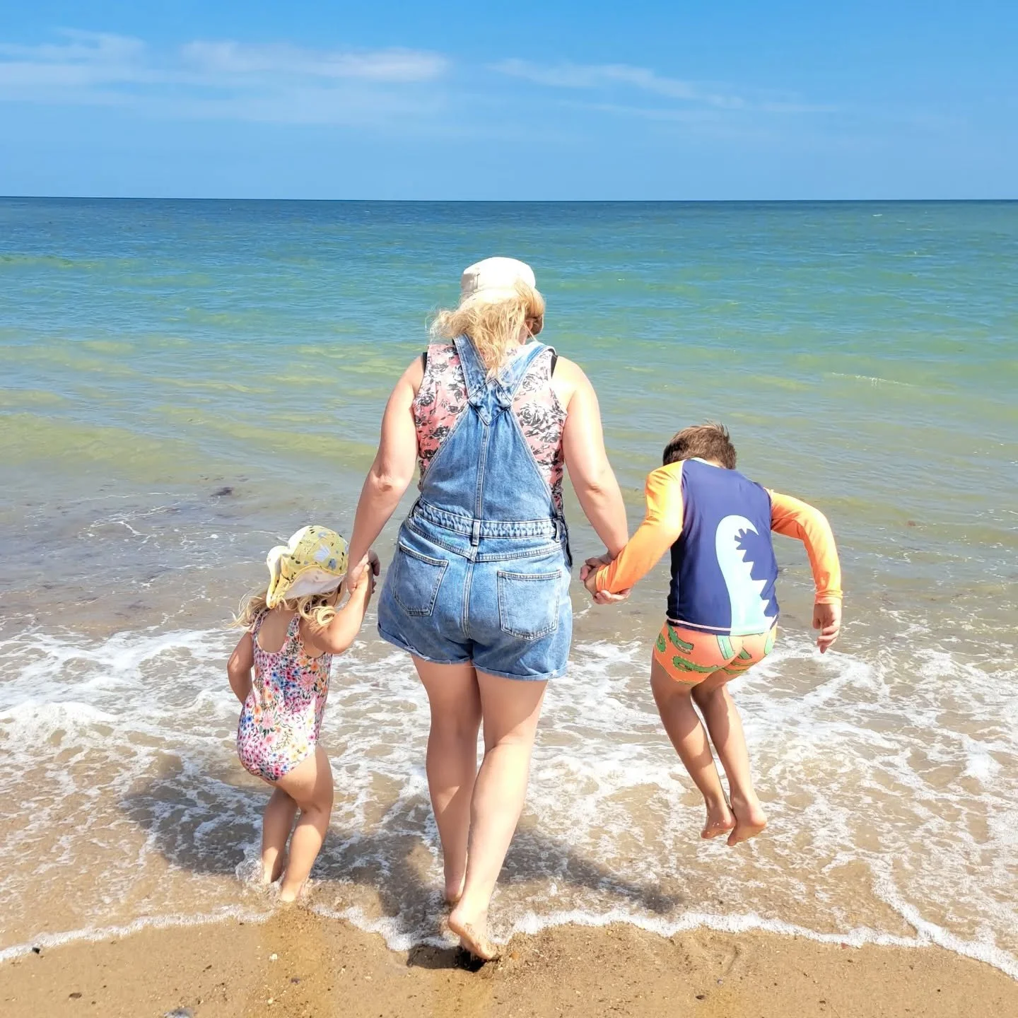 Sending you our summer vibes today ☀️ 

The &quot;out of office&quot; is on for a little bit as we take some time as a family to relax, breathe it all in, and re-set 🫶

#summertimeshine #summerfun☀️ #summerbreak #summermood #summer2025 #summerdays☀️