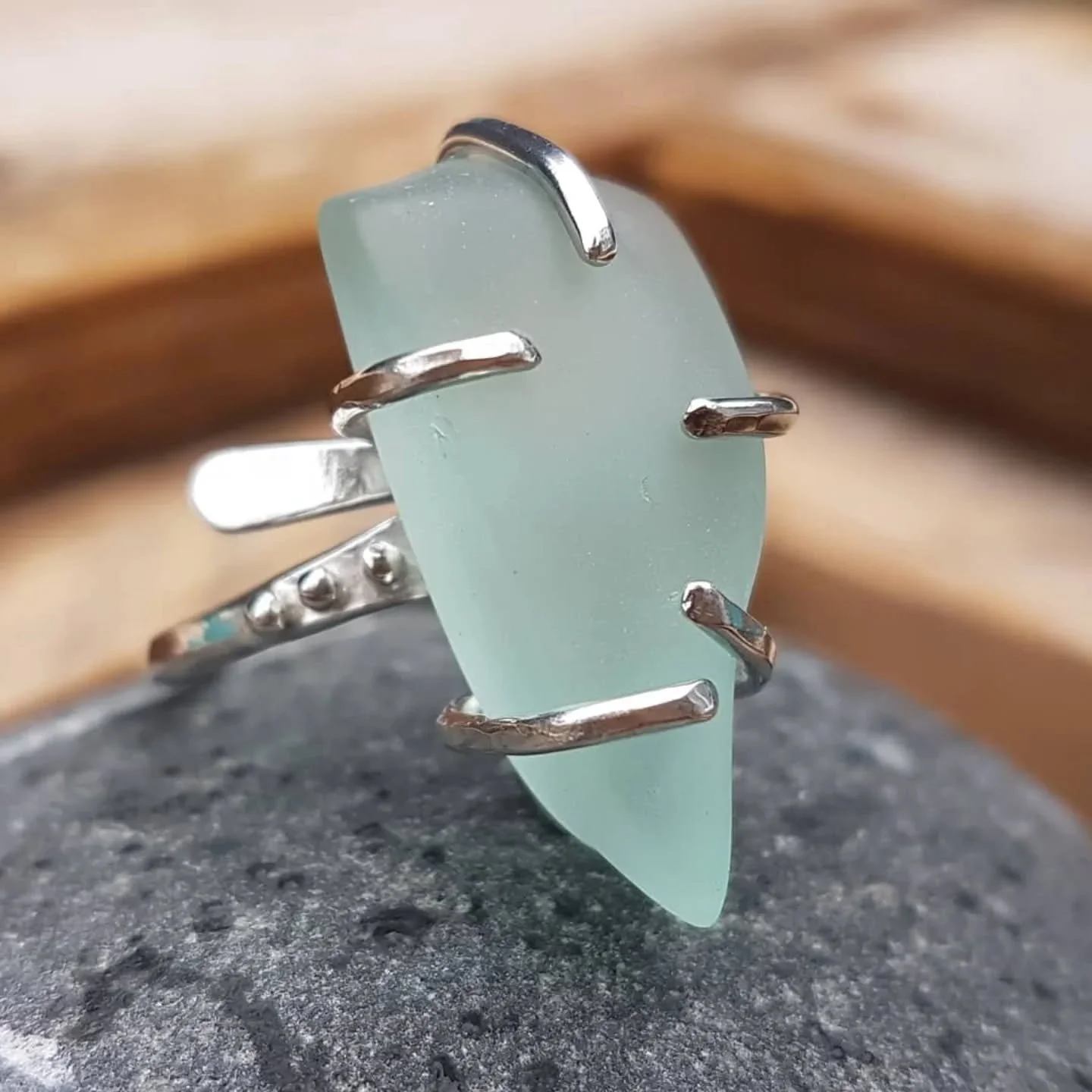 I've had awesome support this year from other makers and artists, so a BIG thank you to all of you! 🙏 Also, massive thanks to all those IG pages that tirelessly promote us little guys!

Little businesses, indie crafters, solo artisans - we are all b