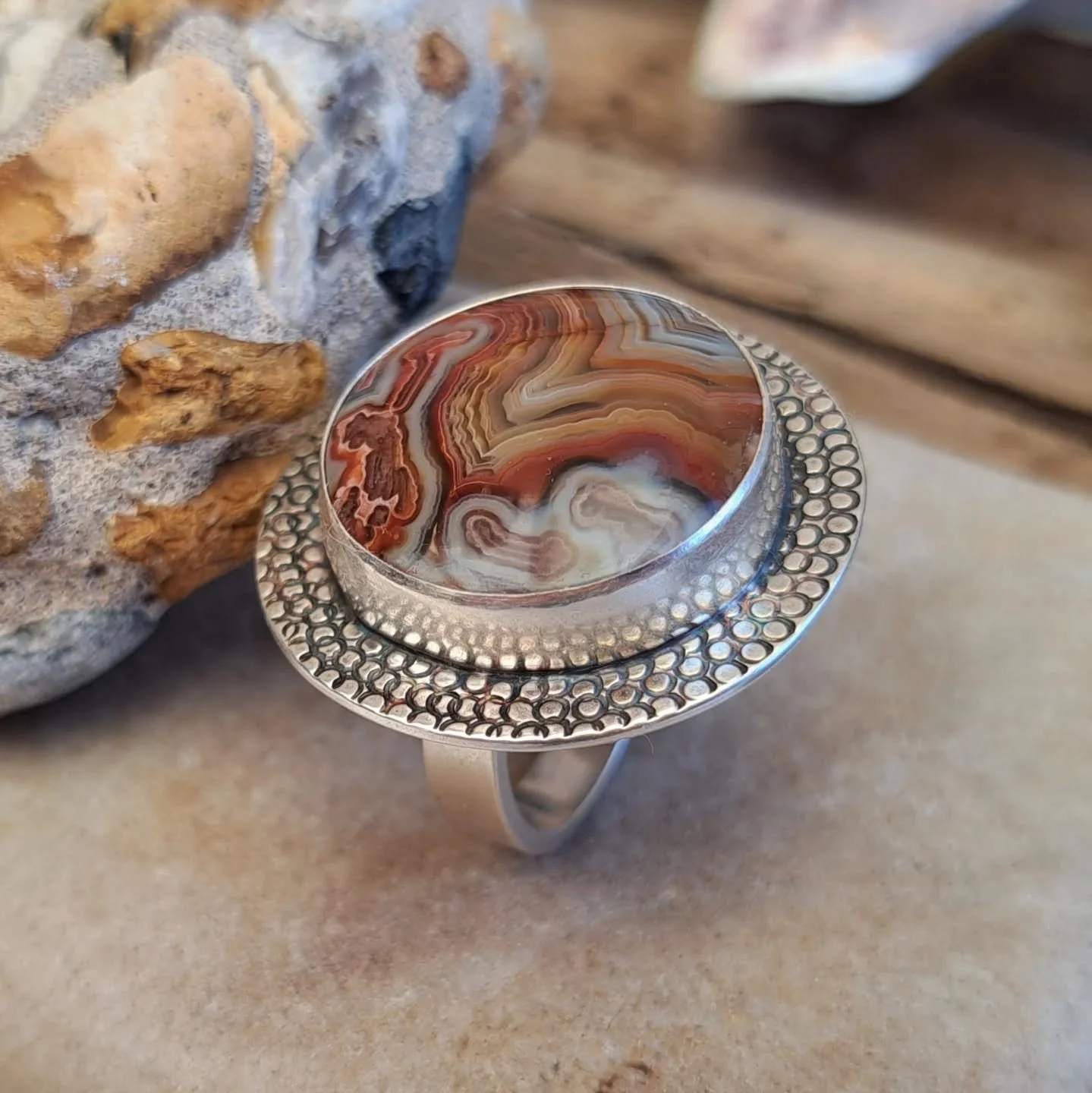 Headed for the website soon. Keep your eyes 👀 peeled ❤️

#oneofakindring #agatering #handmadejewellery #handcraftedjewellery #metalsmith