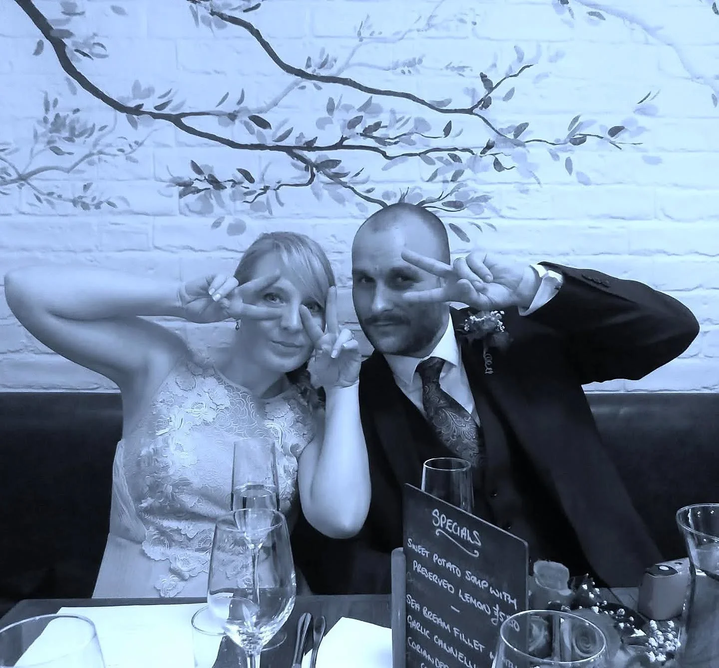 10 years today since we hitched and danced to this song 🫶
Can't quite believe where that 10 years has gone @dahoggster ! ❤️

#happyanniversary❤️