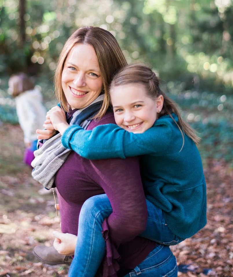 Sara Flood (and her oldest daughter)