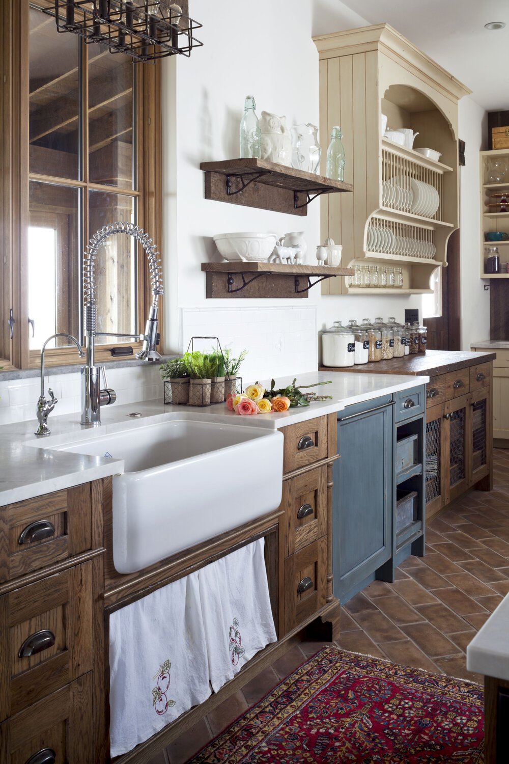 rustic farmhouse kitchen 2.jpeg