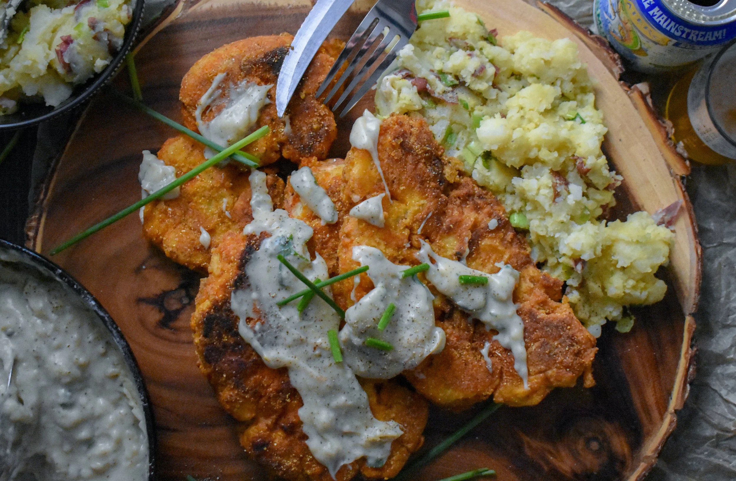No Way Vegan Chicken Fried Cauliflower Steak W White Savory Gravy The Vegan Caveman