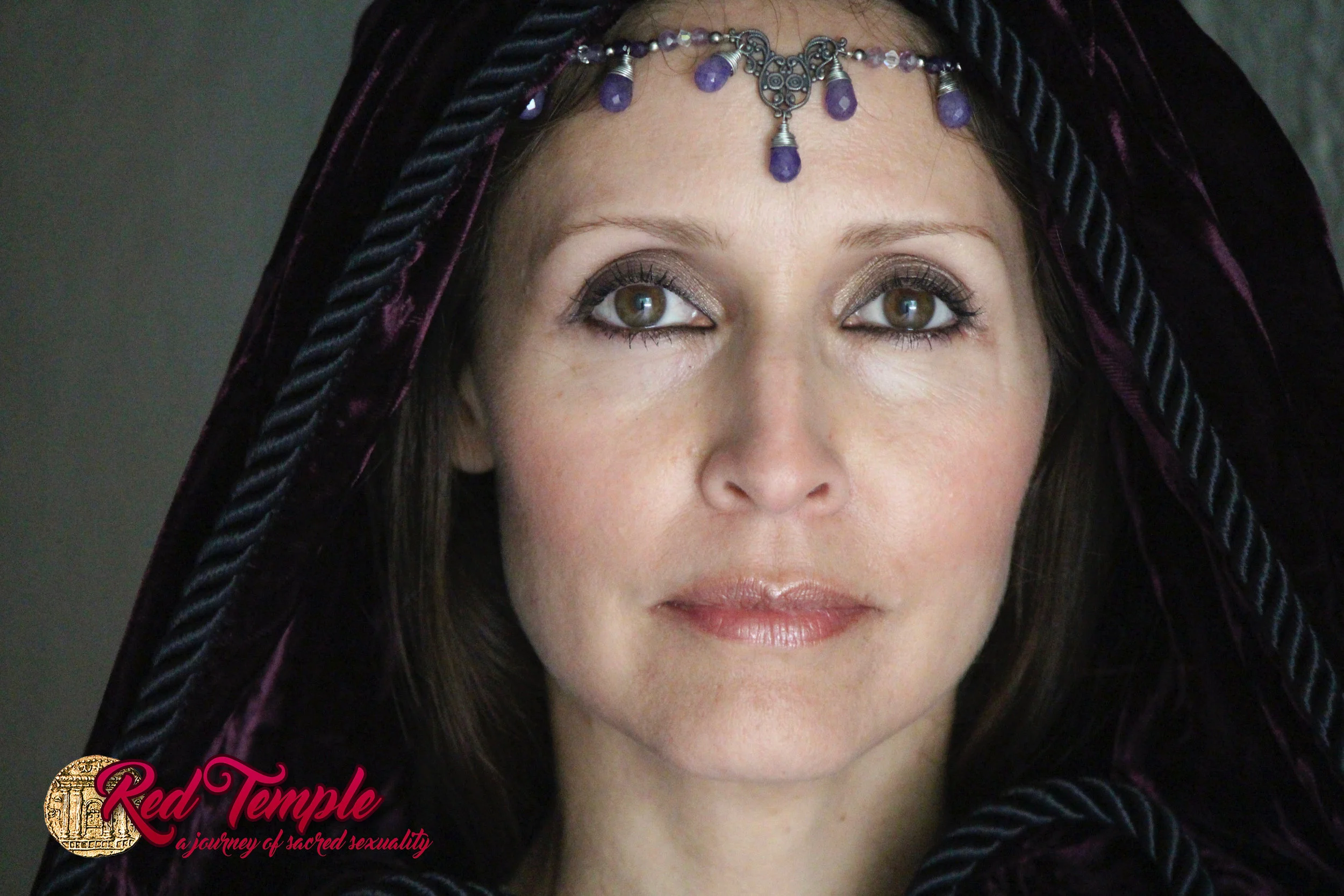 Sending you my blessing, my best wishes, my gratitude and waves of love & light. ~High Priestess of Red Temple~ 🐍 ❤️ 🐍 