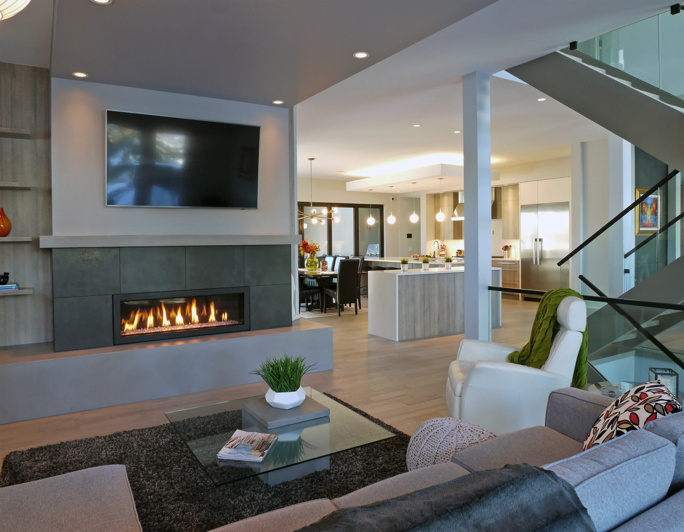 Living Rm 1.JPG