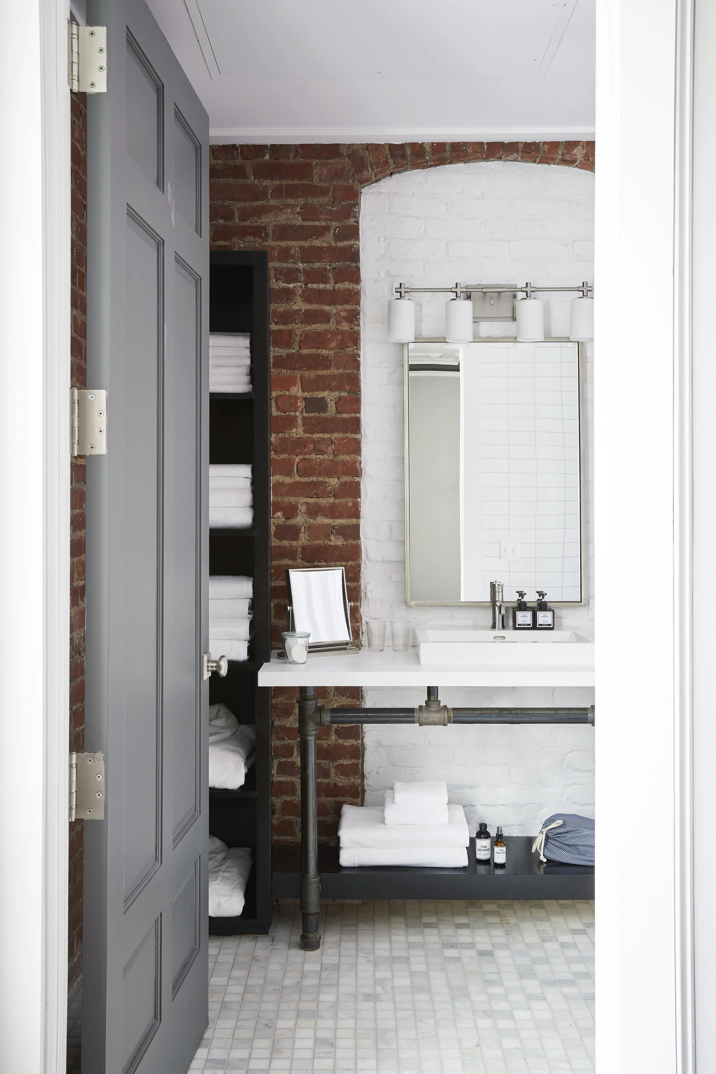 Dylan_012_Towels.jpg
