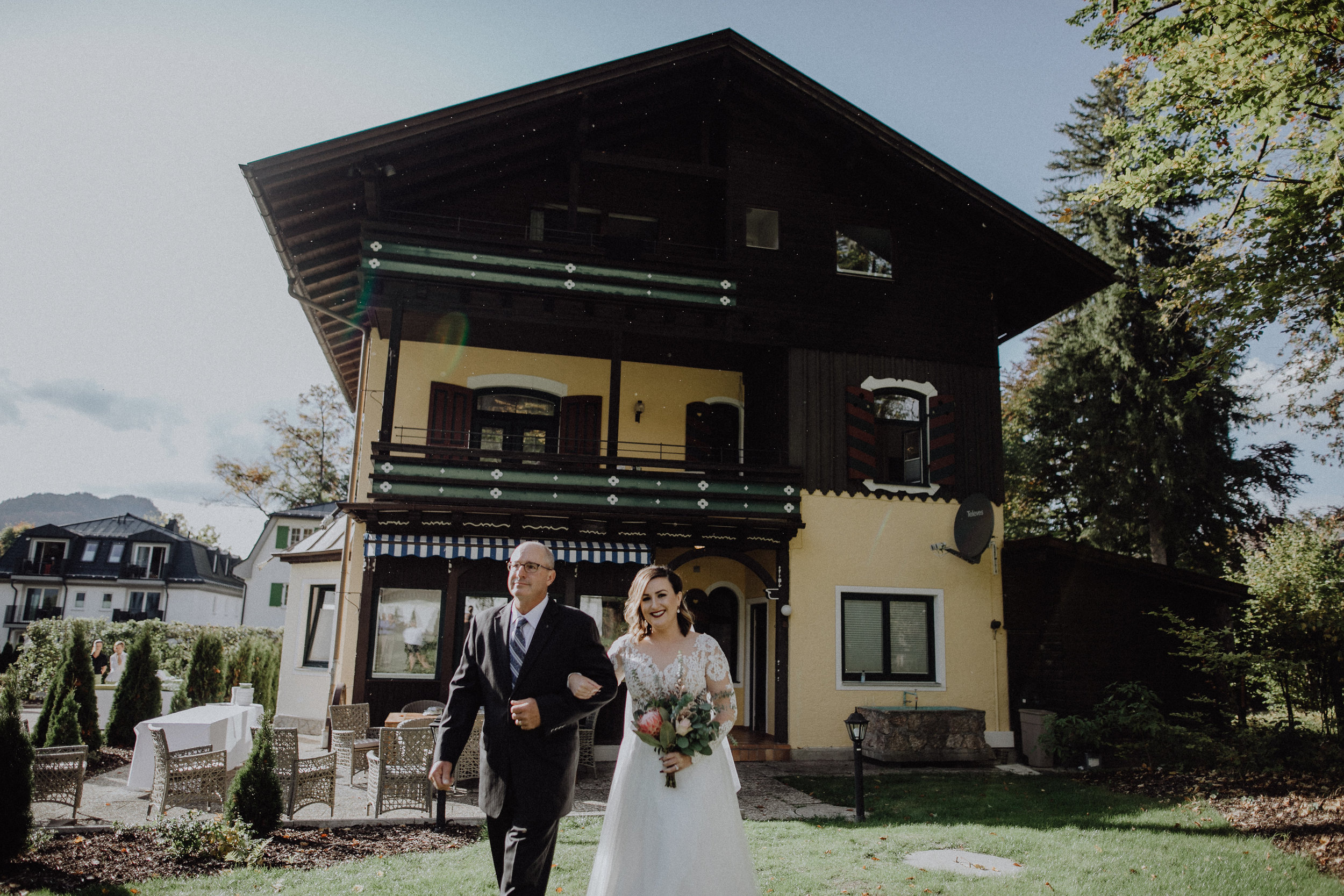 juliaundgil170930161901.jpg