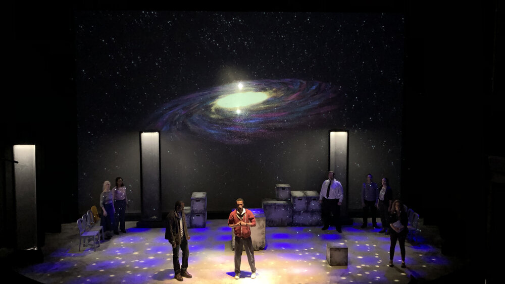 Theatre-The-Curious-Incident-of-the-Dog-in-The-Night-Time-Joe-Burke_11.jpg
