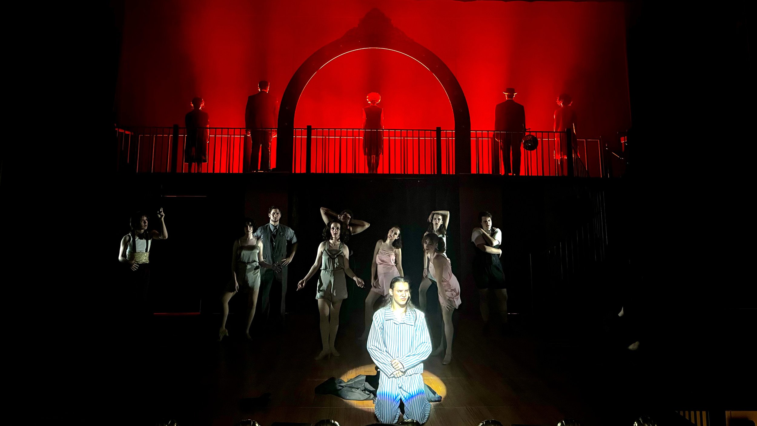 cabaret-lighting-design-joe-burke06.jpeg