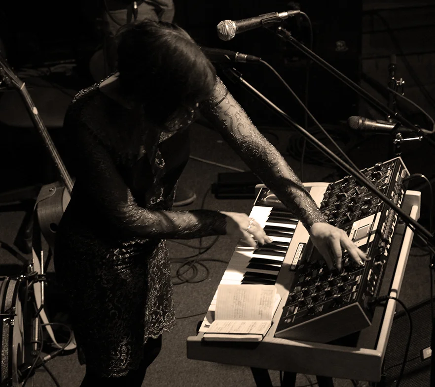 GlasslandssynthAlarkeMaryAlouette.jpg