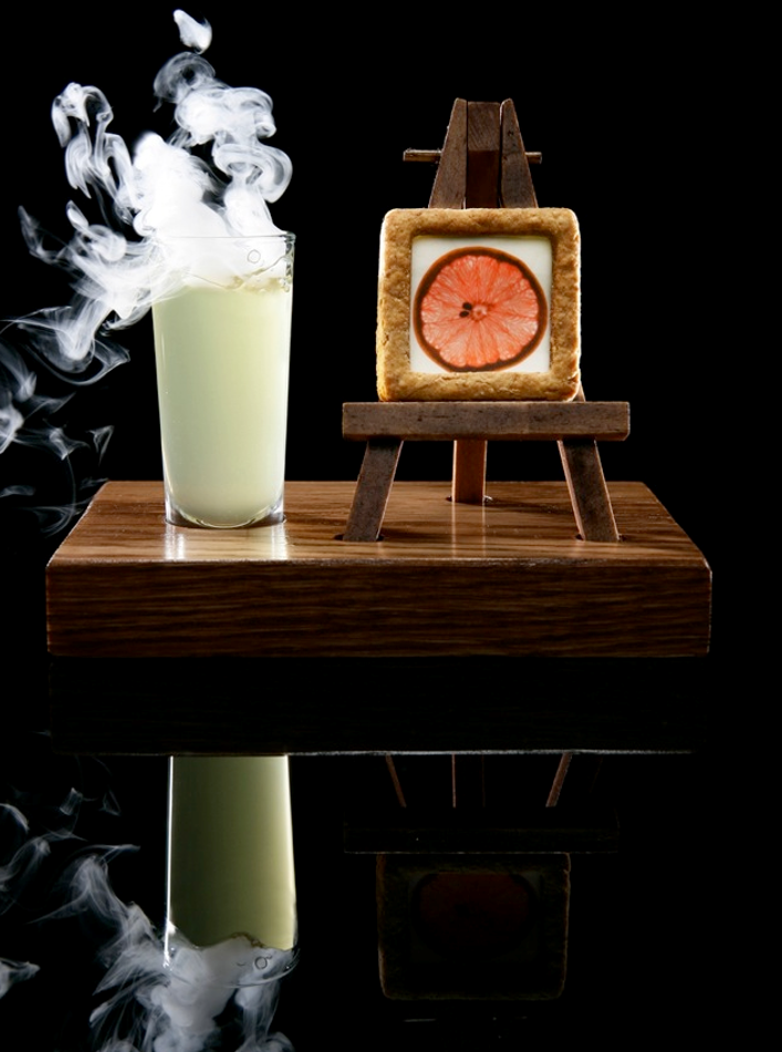 Edible Photograph / Lychee Mangosteen & Rose with Mist