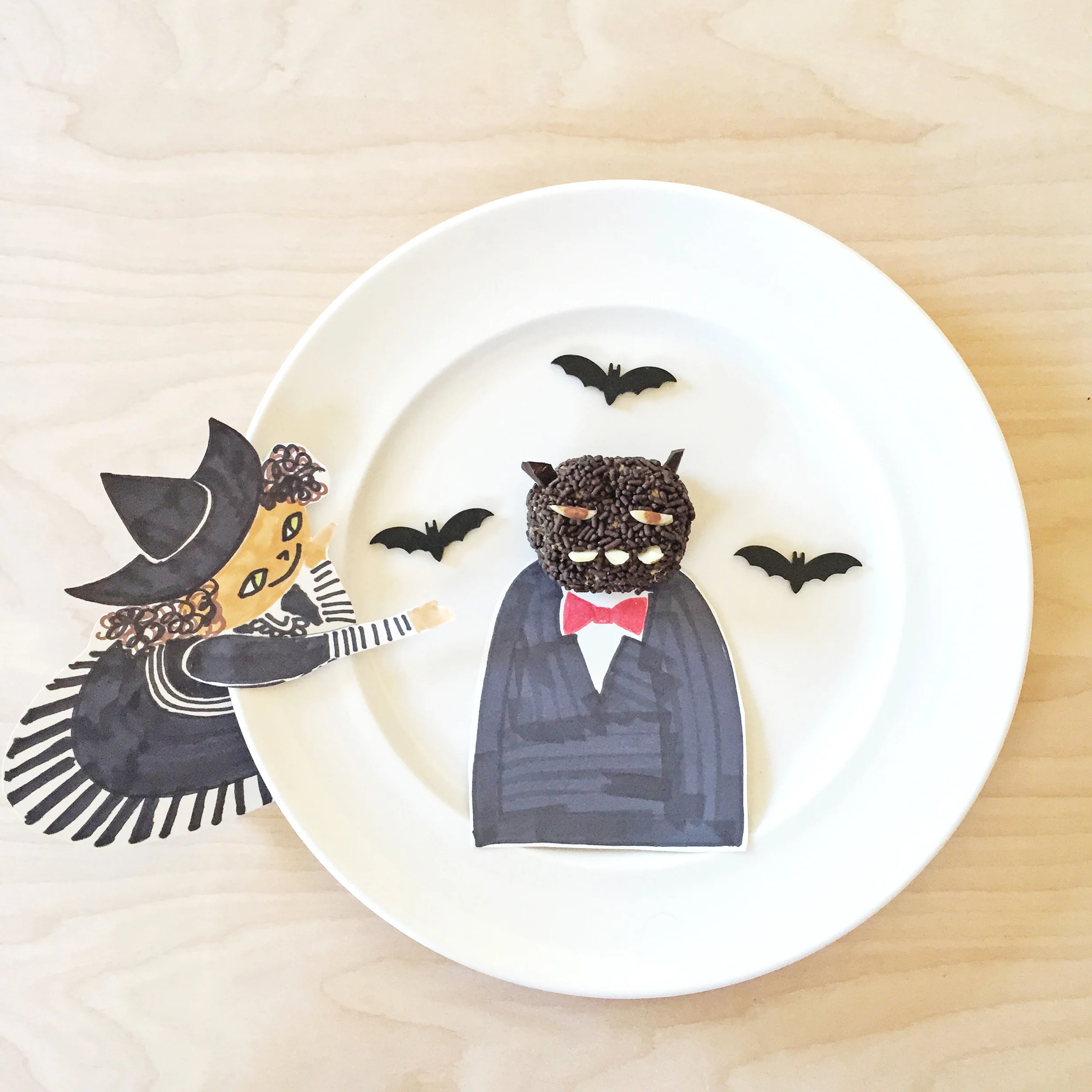 Tea Witch and her friend Franken-cat-steine.