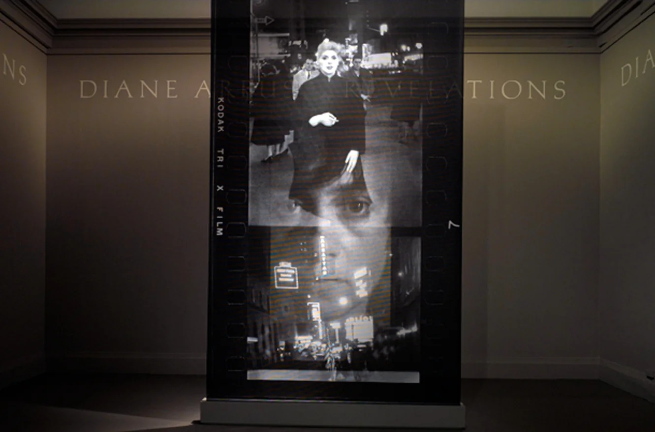 Arbus exhibit 01.jpg