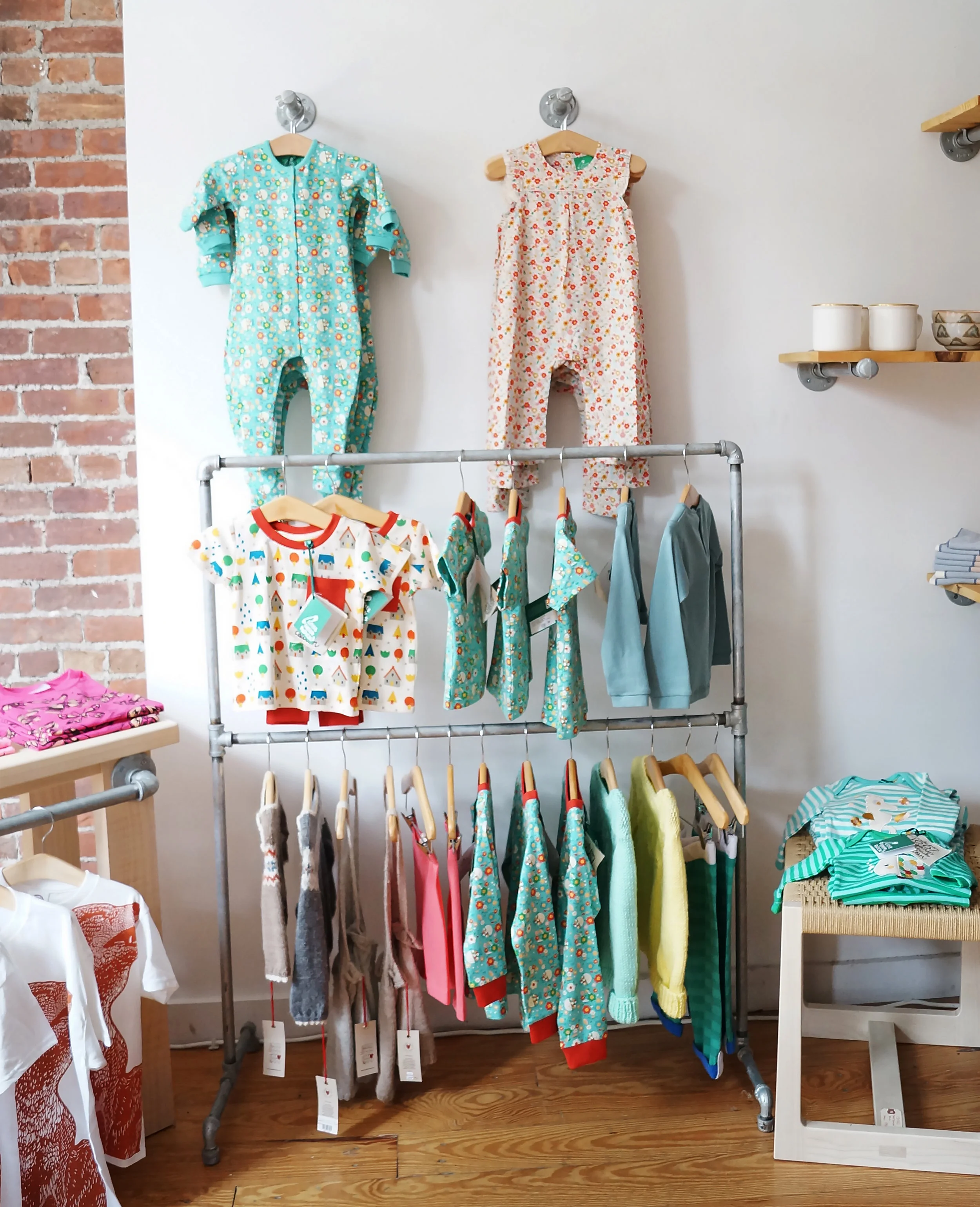 reservoirchildrensclothingwall.jpg