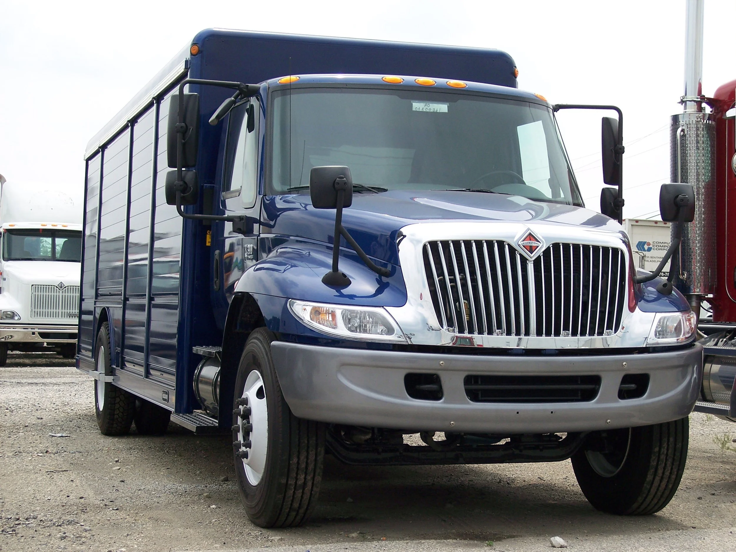 3 Driving Safety Tips for Your Refrigerated Truck Rental