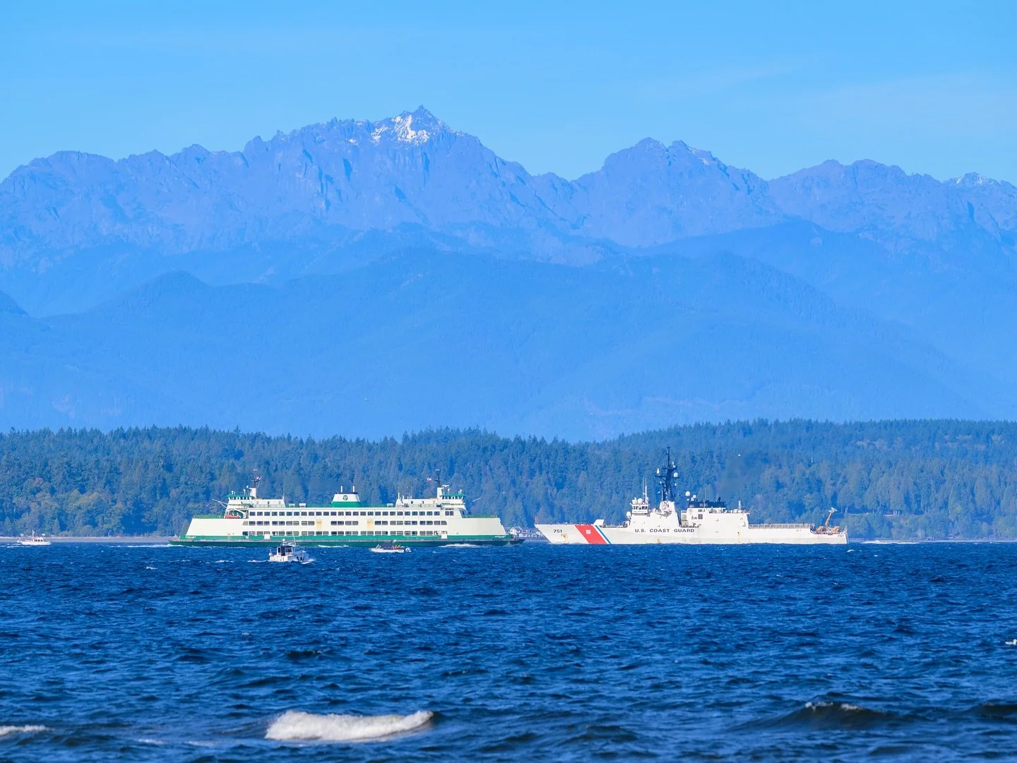 A risky game of chicken between @wsferries and @uscgpacificnw?