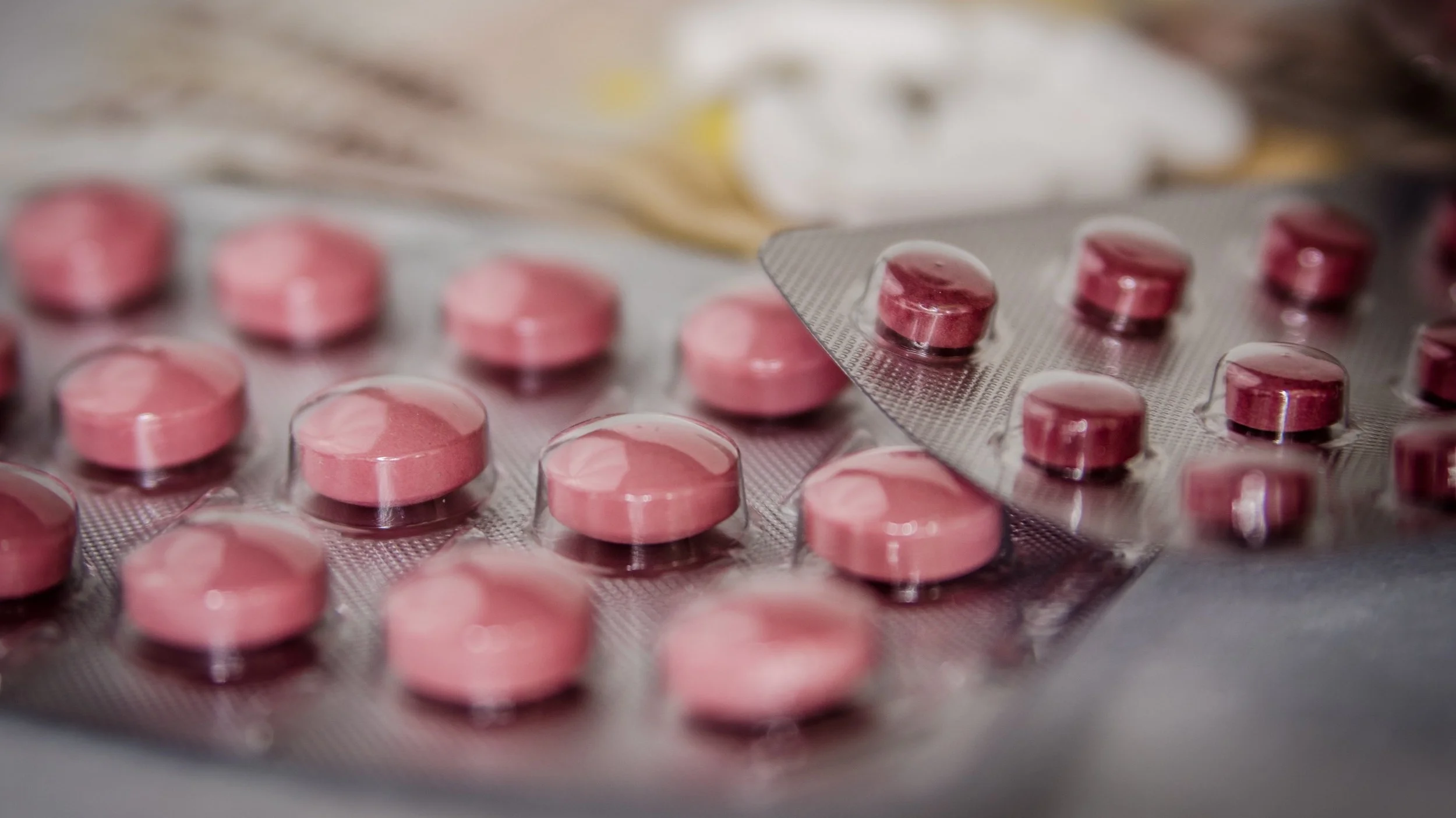 macro-medicine-pills-50997.jpg
