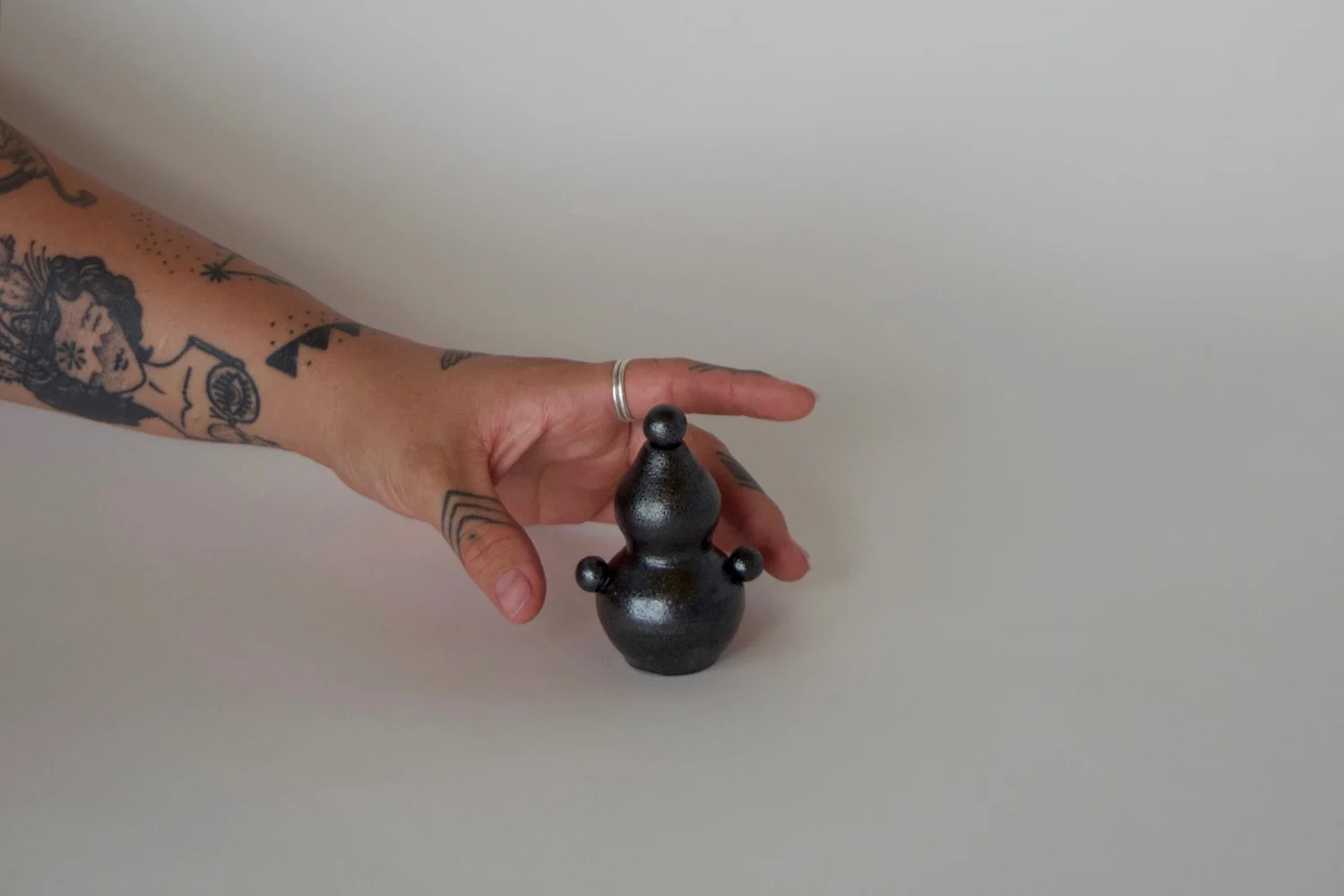 le parfum NO.9 — ROOTED IN MUD