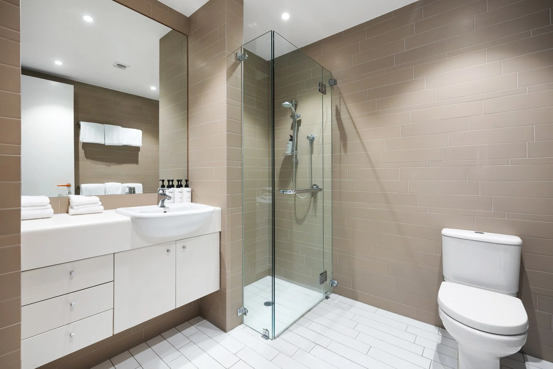 26 Seaview 29 LR.jpg