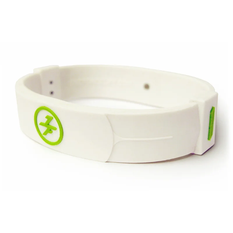 oneforce-pulse_white-white01.jpg