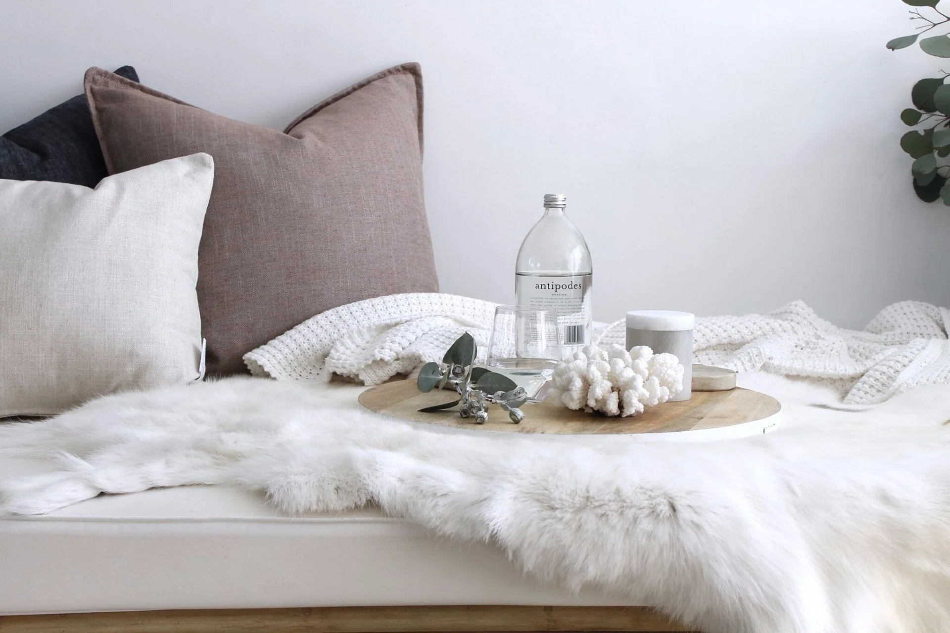 HUSKY_COLLECTIVE_BED_IMAGE_1024x1024@2x.jpg