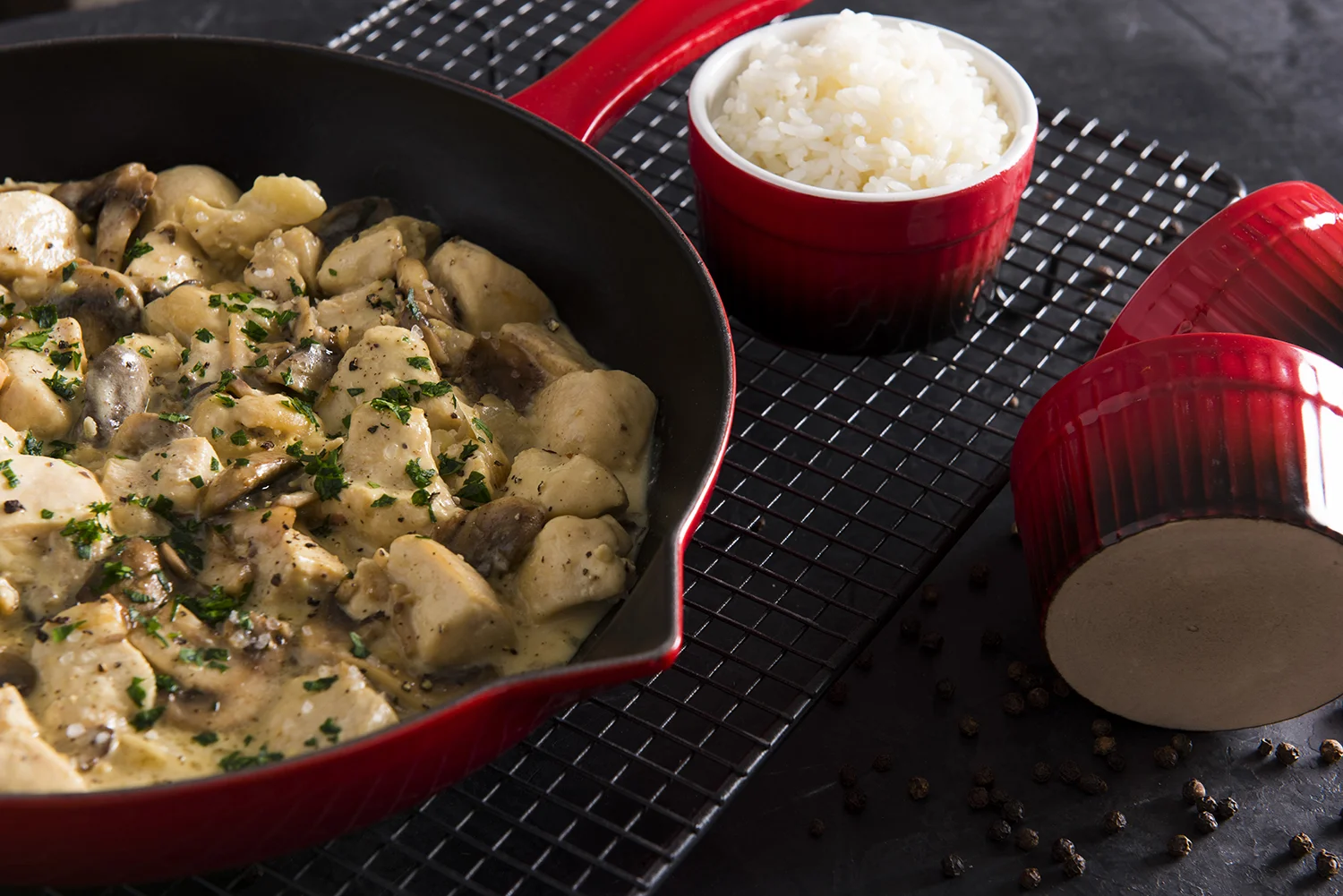 CHICKEN STROGANOFF