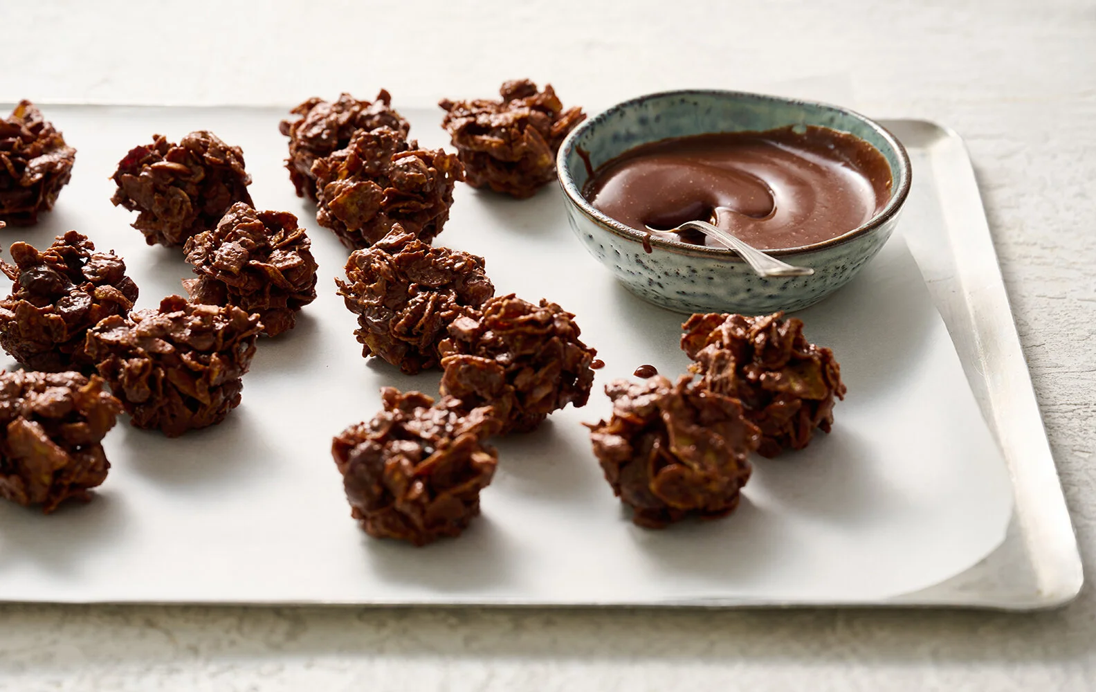 CHOCOLATE CORNFLAKE CLUSTERS