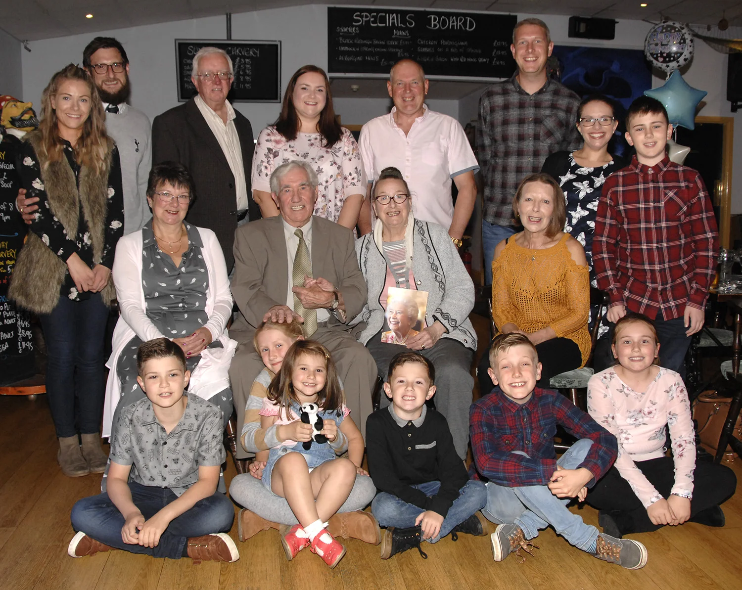 Tom and Peggy Ballinger with their family in Filey