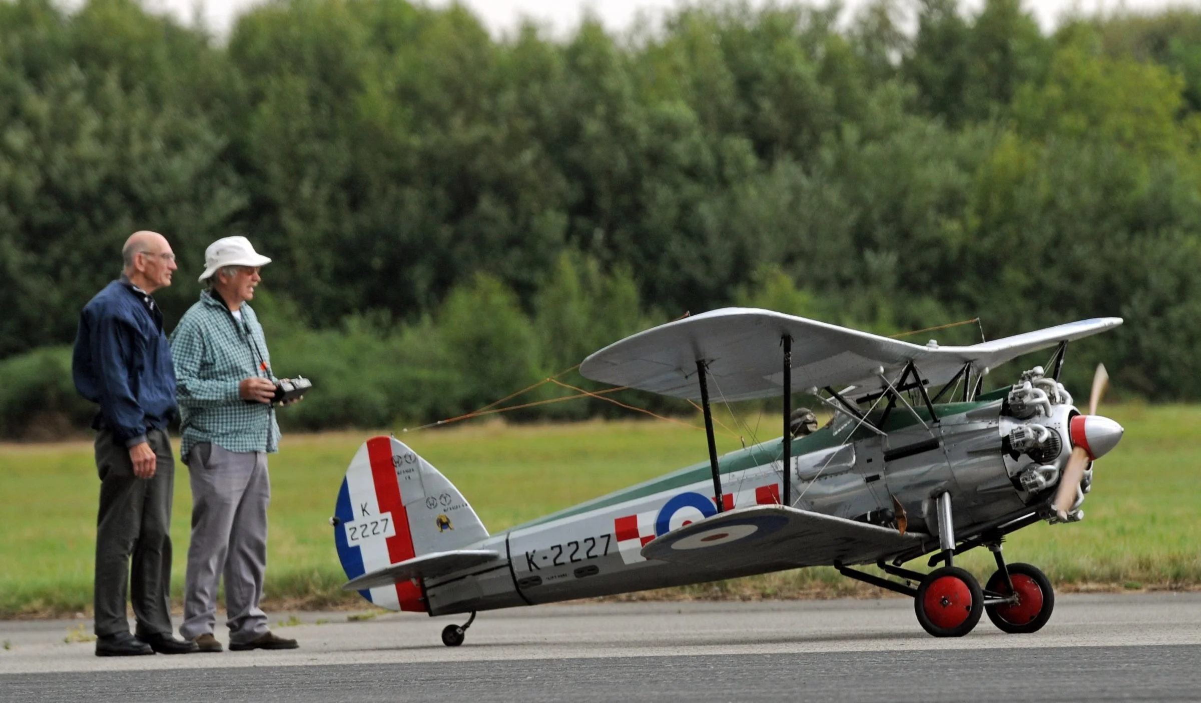 ELVINGTON MODEL AIR SHOW
