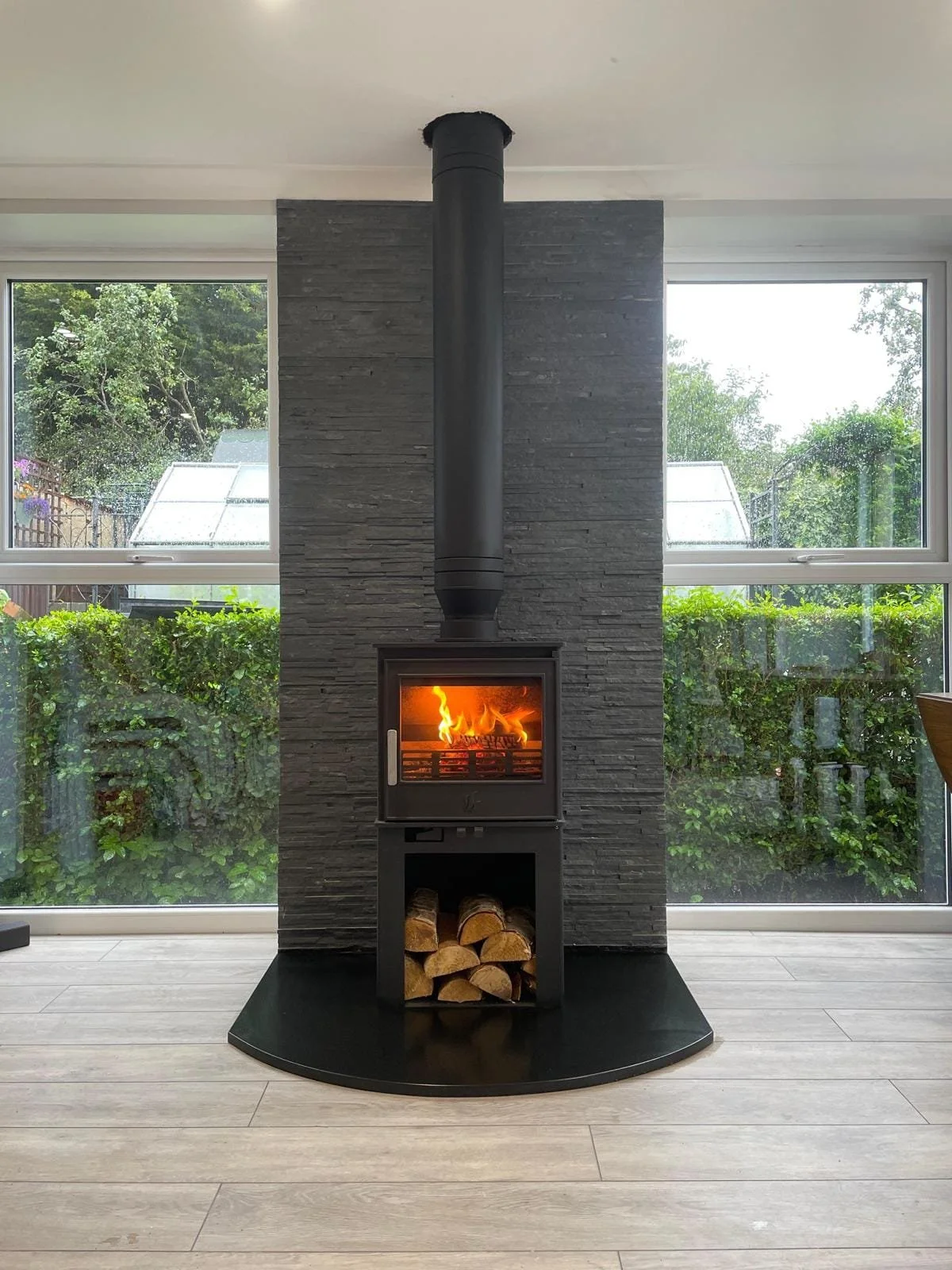 log burner.jpg