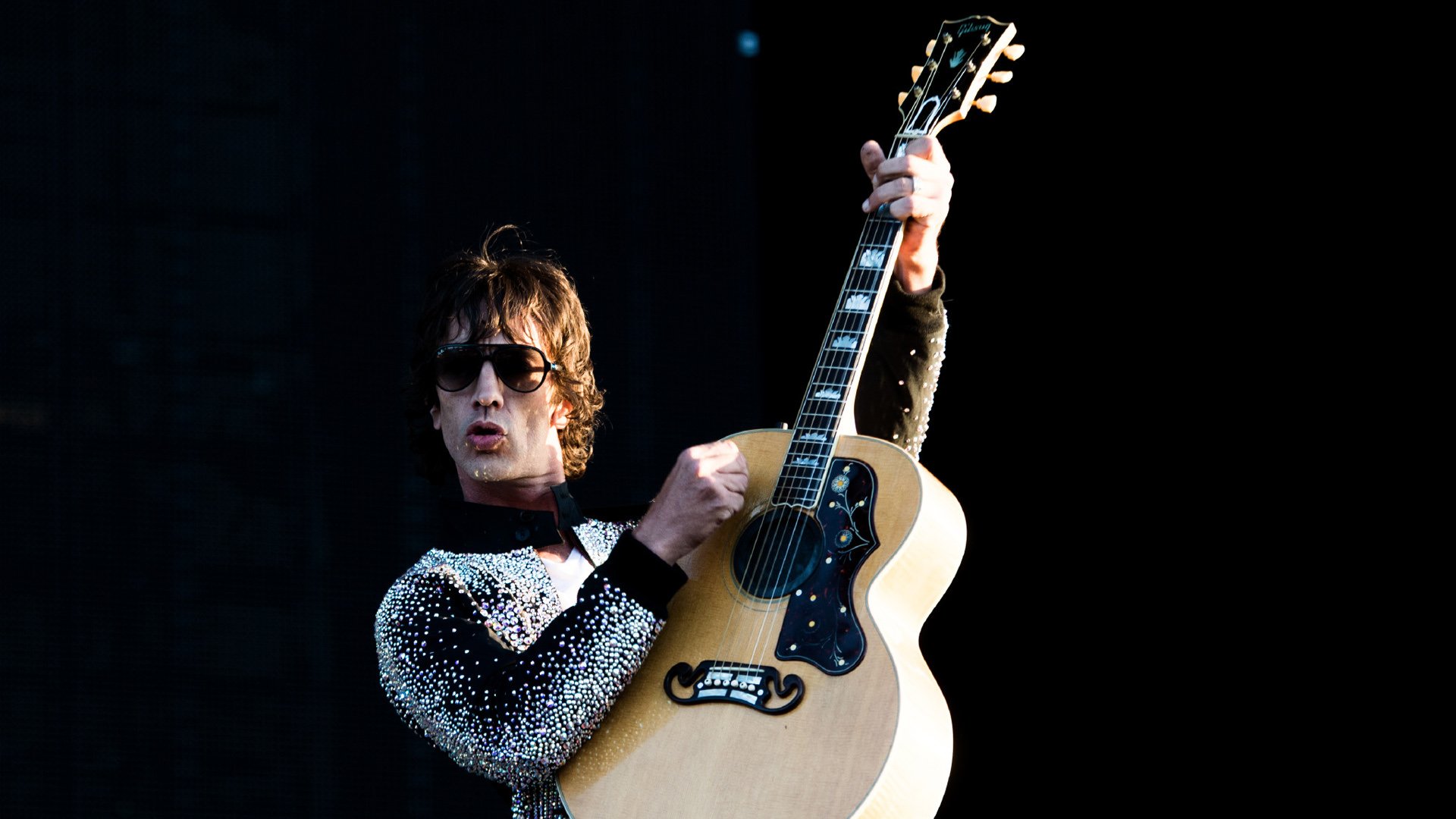 Richard Ashcroft with Tom Meighan &amp; Apollo Junction