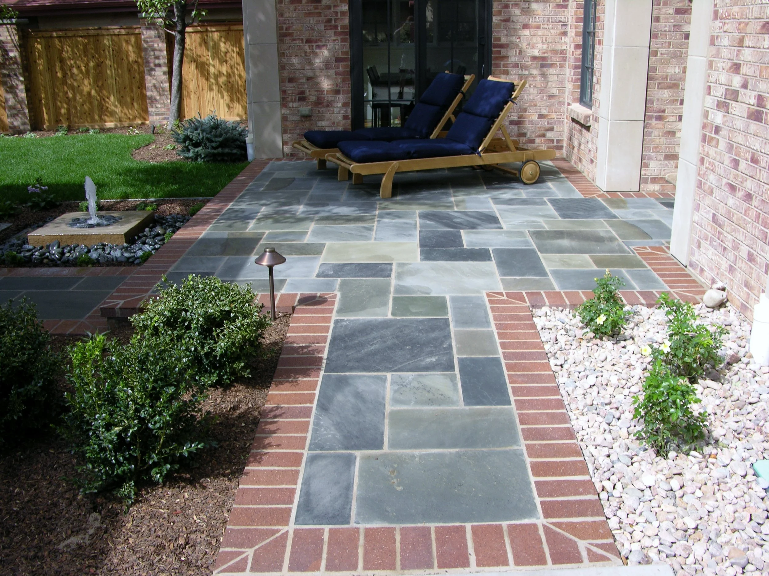 Flagstone-patio.jpg