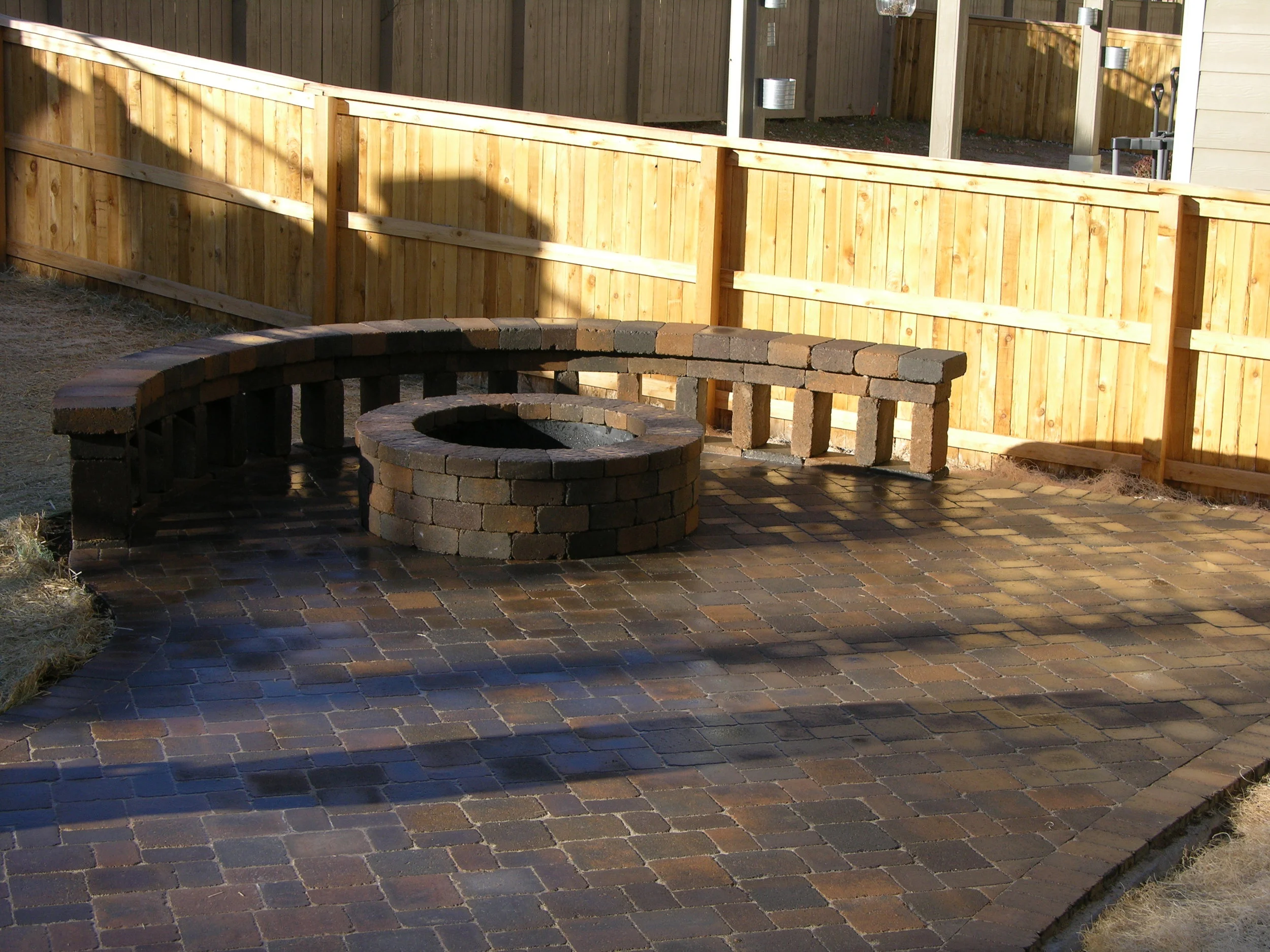 seat-wall-fire-pit-2.jpg