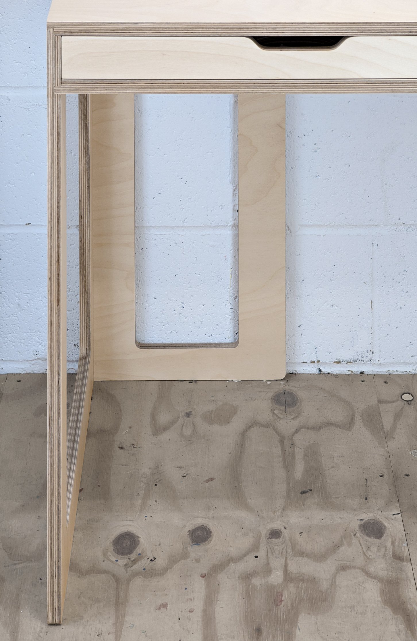 07_birch plywood desk london.jpg