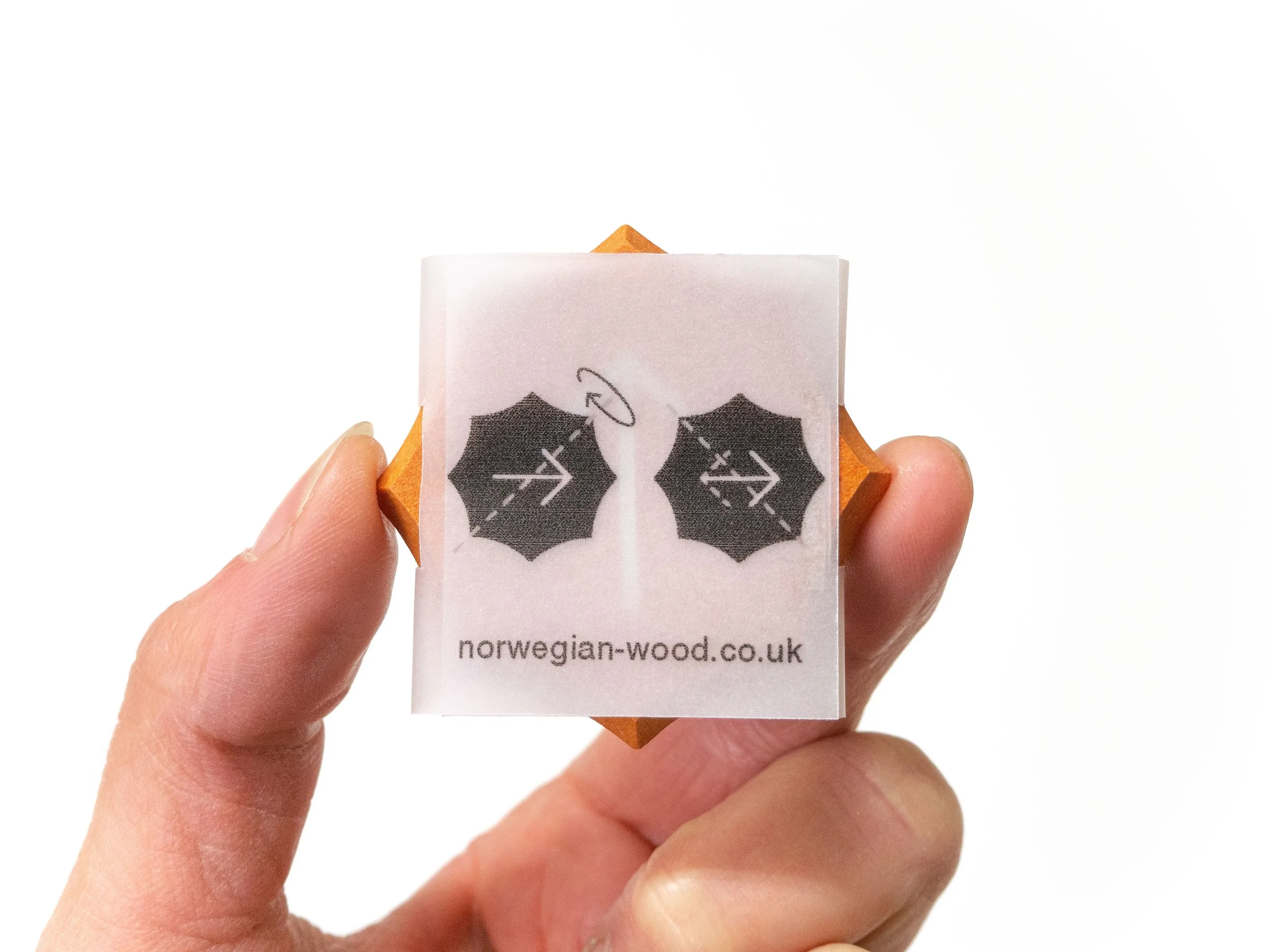 Norwegian Wood arrow flipper packaging_02.jpeg