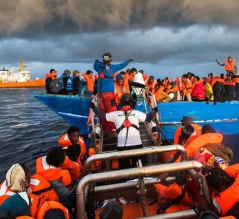 Managing Migration Flows.jpg