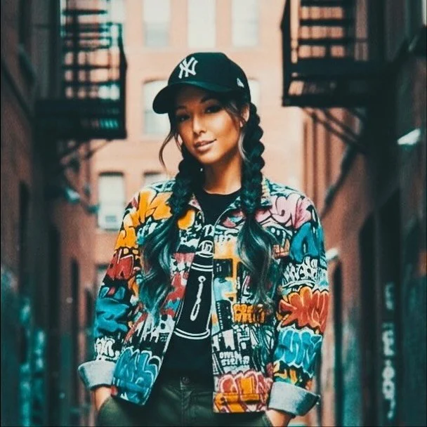 Trust what arrives without explanation ♾️

#streetart #street #poetry #quote #poetrylovers #urban #urbanart #arte #spraypaint #graffiti #color #streetarteverywhere #stencil #modernart #emotion #fyp #graff #nyc #city