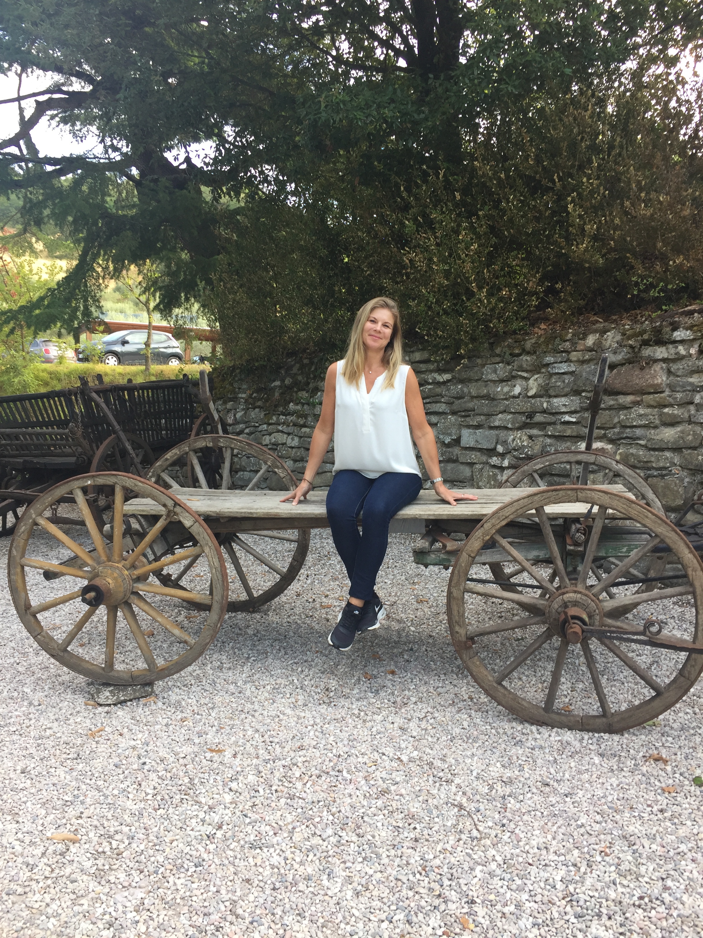 How to get yourself a Lady in Waiting. 