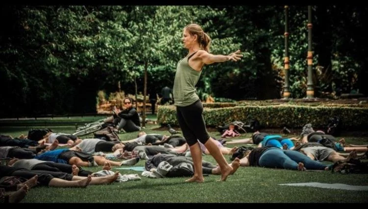 Outdoor Yoga in Marlay Park Spring Summer '23 ~ join us! 