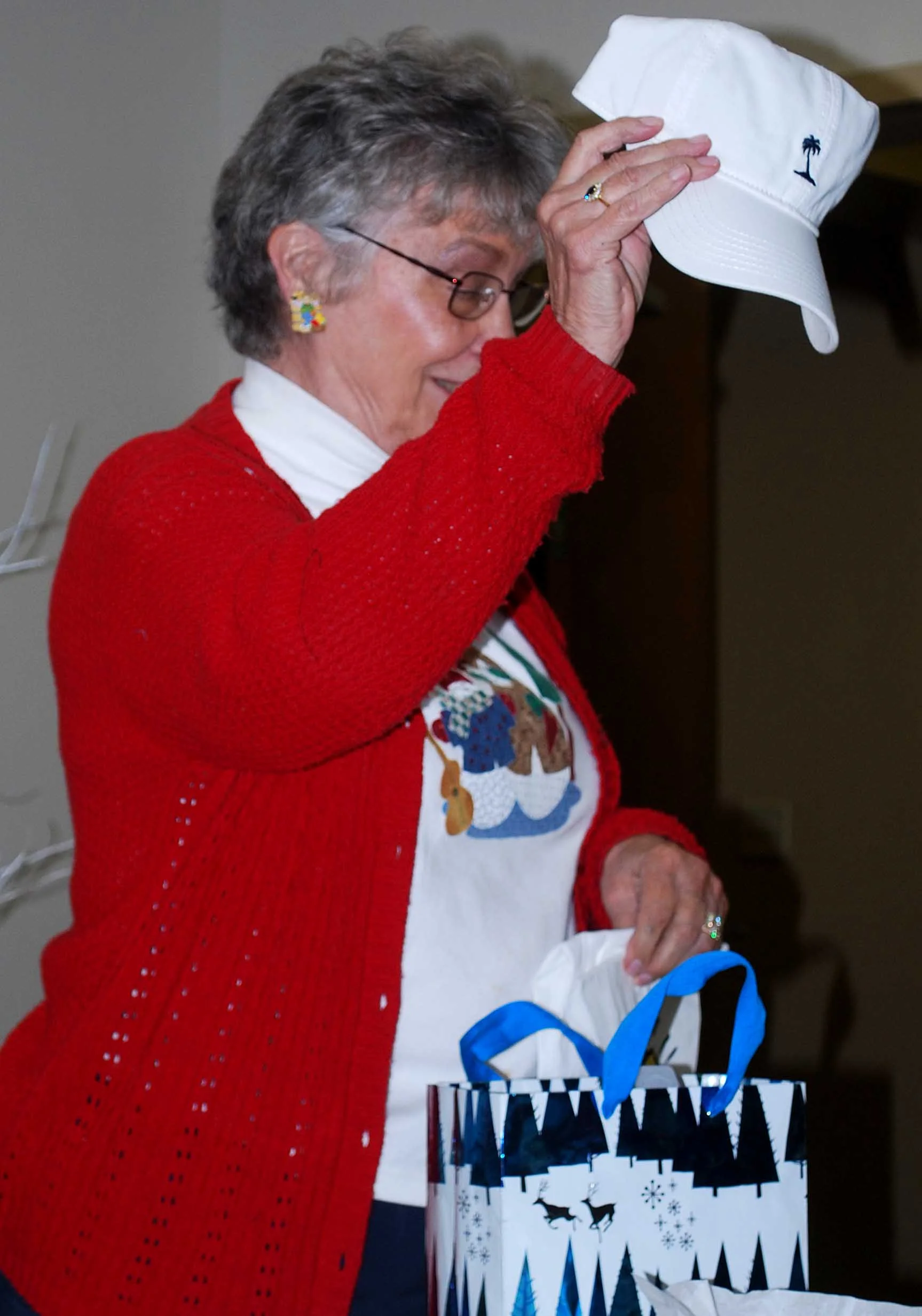 5-White Elephant 09E.jpg