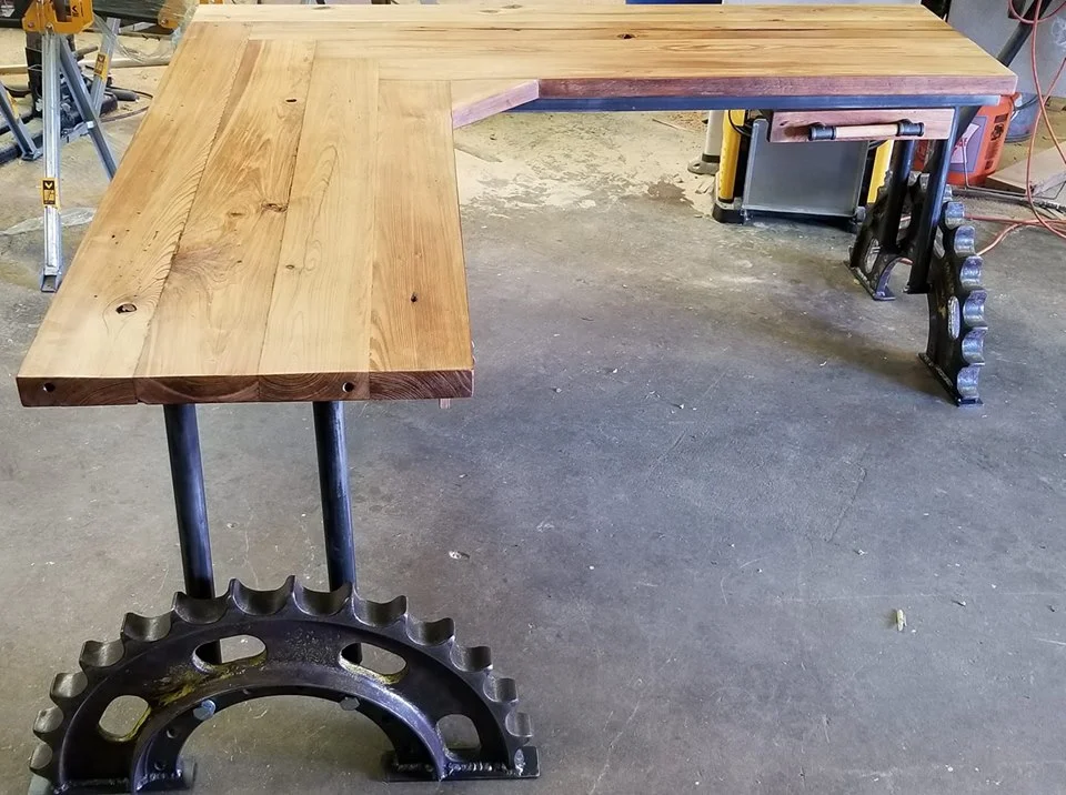 Industrialgeardesk1.jpg