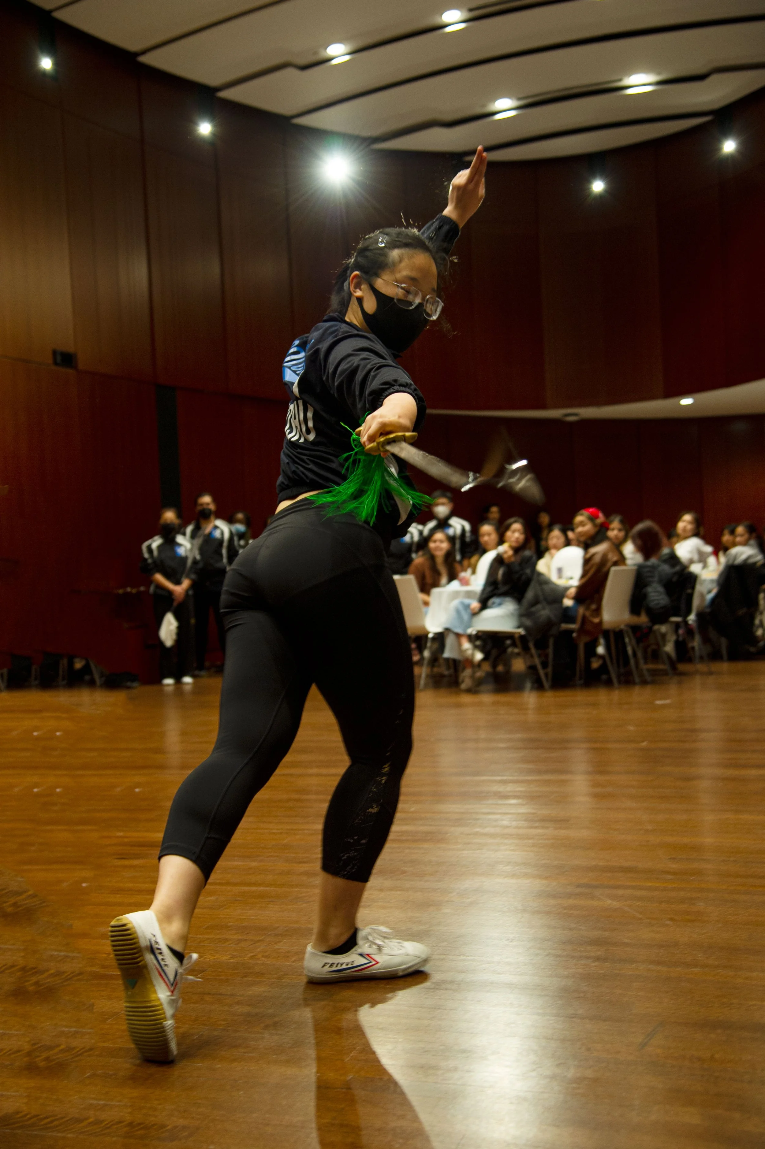 GL-performers11.jpg